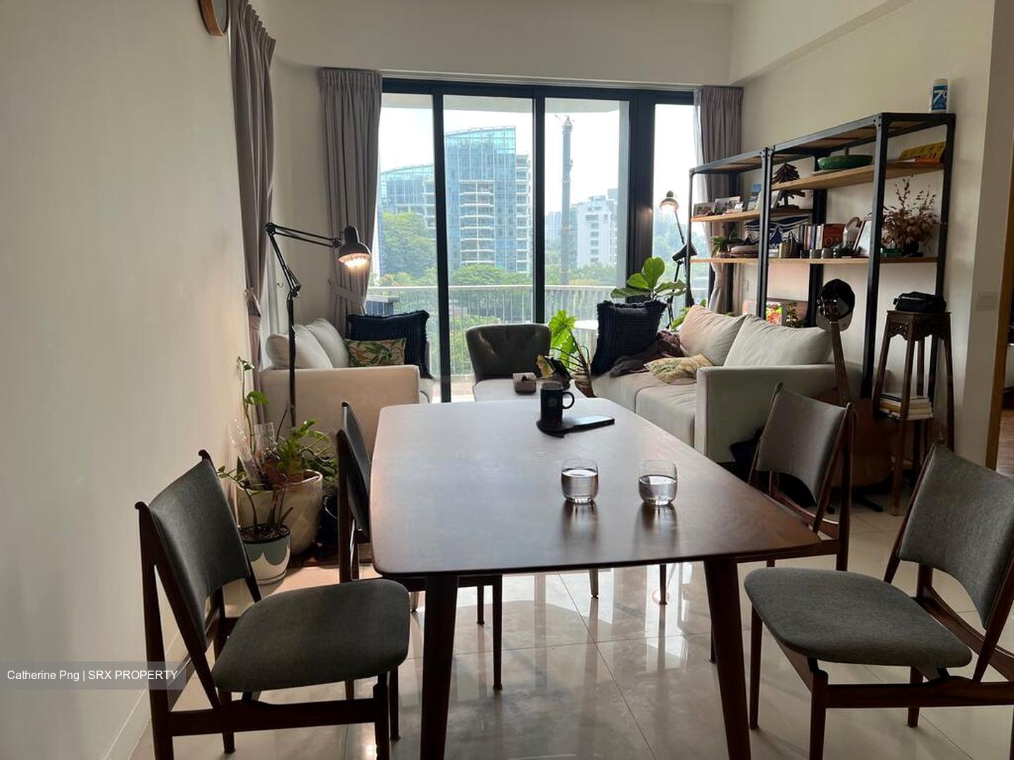 D'Leedon thumbnail photo